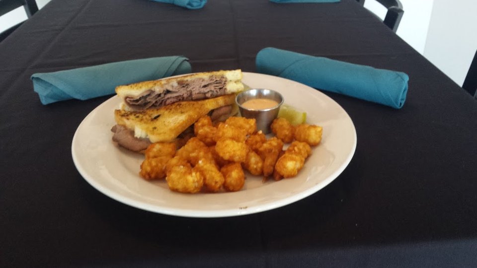 Garlic Bread Roast Beef